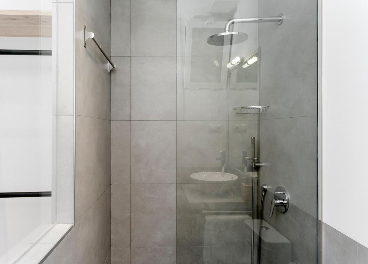 Pelayo, Moderno Apartamento Para Dos En Chueca Apartment Madrid Bagian luar foto